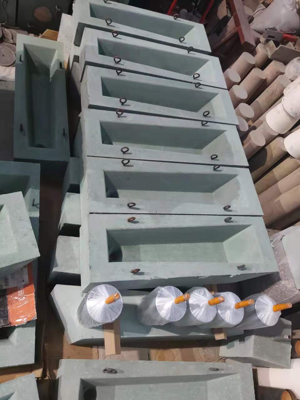 溜槽，導流槽(圖1)