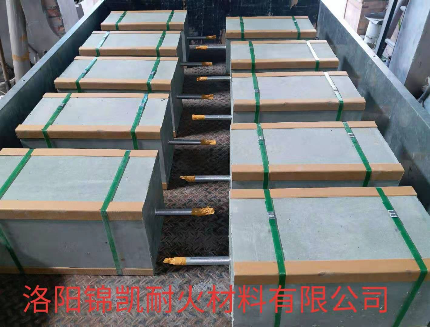 （煉鋼，煉硅）透氣磚(圖2)